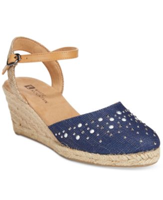 macys saltwater sandals