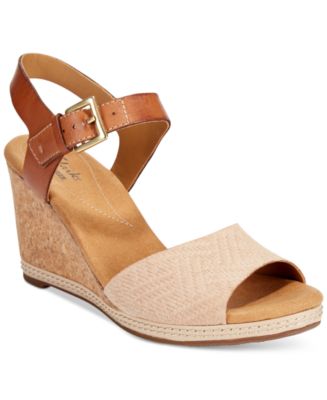 sandals at macy's on sale
