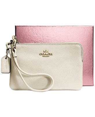 coach wristlets 25