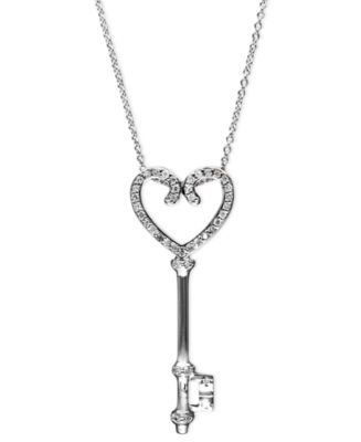 EFFY Collection EFFY Diamond Diamond Heart Key Pendant (1/5 ct. t.w ...