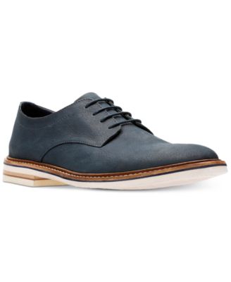 casual mens oxfords