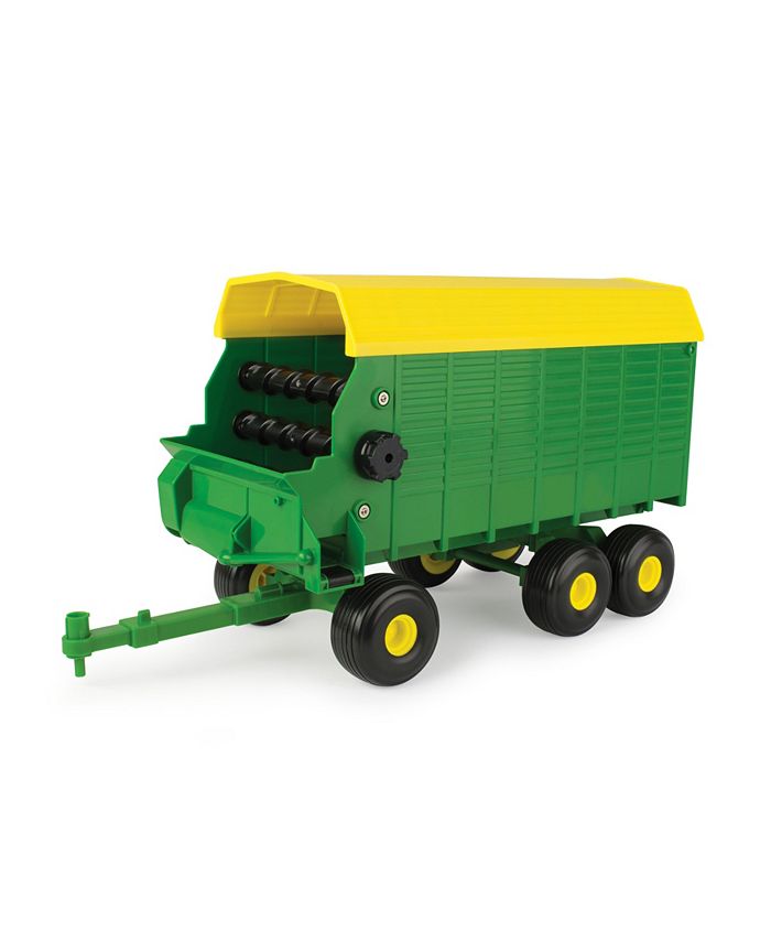 TOMY Ertl John Deere Big Farm Forage Wagon 1/16 Scale Macy's