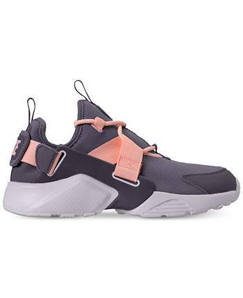 Nike women's air huarache city low casual shoes 2025