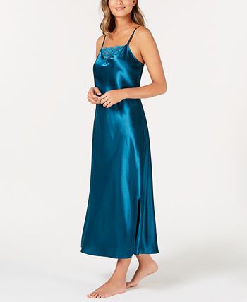 Thalia sodi on sale nightgown