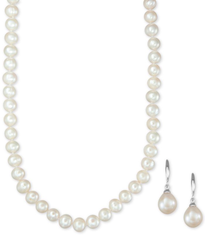 Cultured Freshwater Pearl Necklace (7-7 1/2mm) and Drop Earrings (7x9mm)