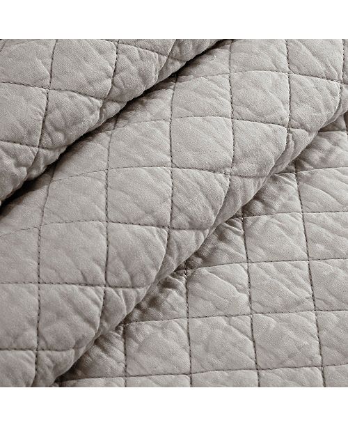 Lush Decor Ava Cotton 3 Piece Full Queen Quilt Set Reviews Quilts Bedspreads Bed Bath Macy S