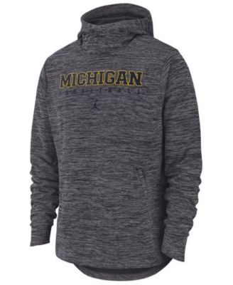 Nike - Spotlight Pullover Hooded Sweatshirt