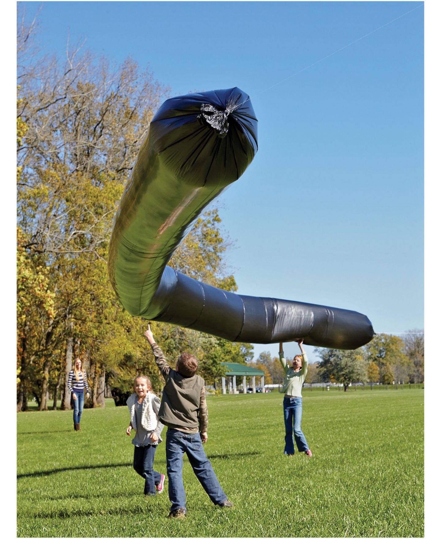 Детские игрушки Areyougame 50-Foot Long Solar Balloon — фото 1