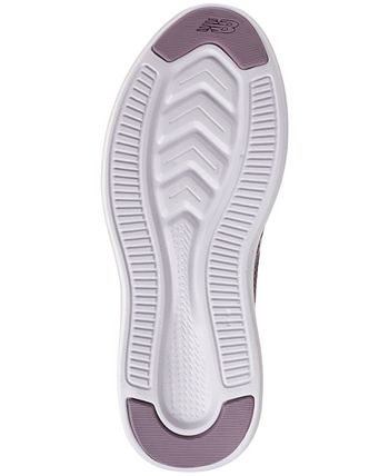 Women's fuelcore coast v4 clearance running sneakers from finish line