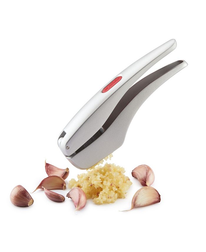 Zyliss Susi 3 Garlic Press "No Need To Peel" Built in Cleaner