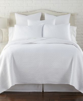 levtex white quilt