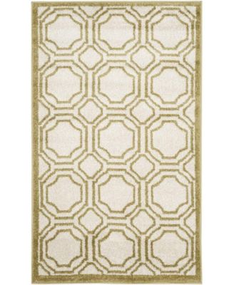 Amherst Ivory and Light Green 2'6" x 4' Area Rug