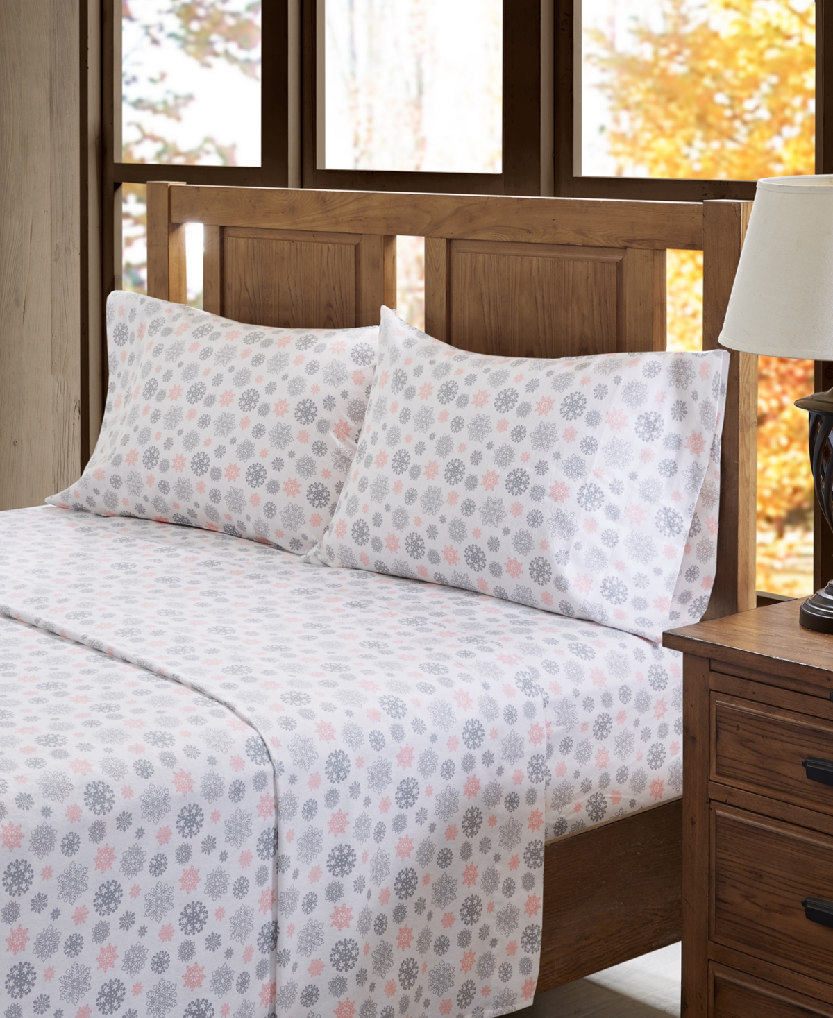 Sleep Philosophy True North By  Novelty Printed Cotton Flannel 4-pc. Sheet Set, Queen In Pink,grey Snowflakes