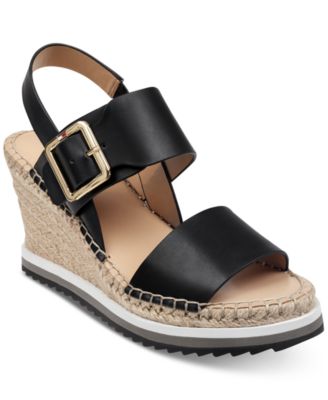 tommy hilfiger sinder flat sandals