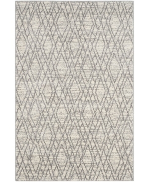 Safavieh Tunisia Ivory and Light Gray 4' x 6' Area Rug