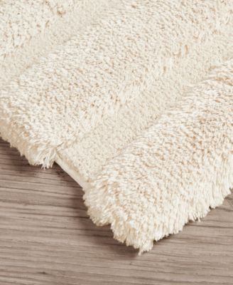Pearl Tufted Channel Bath Rug, 21" x  34"