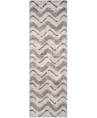Adirondack 121 Silver and Charcoal 2'6" x 8' Runner Area Rug