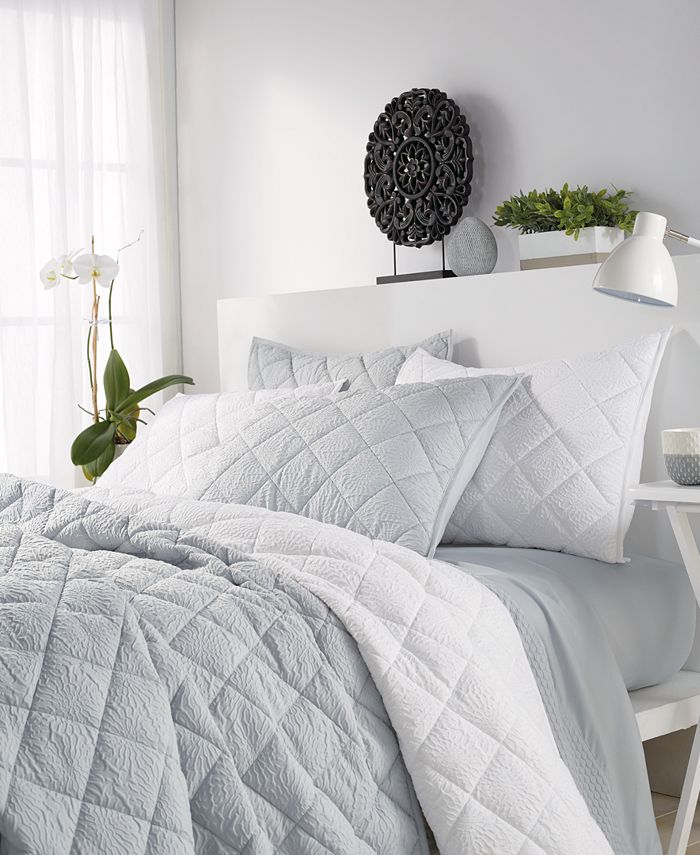 CHF Microsculpt Solid Mosaic King Quilt Set white Macy's