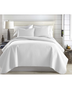 Southshore Fine Linens Oversized Lightweight Quilt and Sham Set Bedding