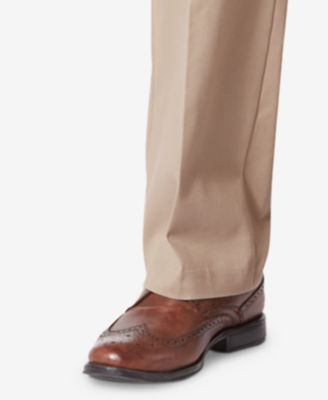 Dockers Relaxed Fit Easy Pleated Khaki Pants