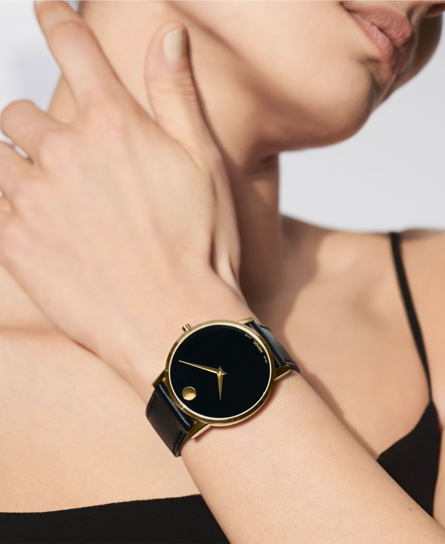 Мужские часы Movado Swiss Museum Classic Black Leather Strap Watch 40mm, цвет: Чёрный / Золотой чёрный — фото 7