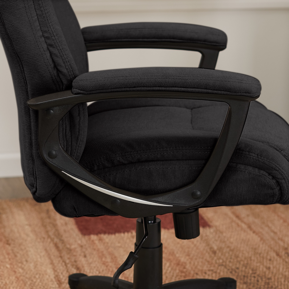 Serta Hannah Ii Office Chair In Black Fab
