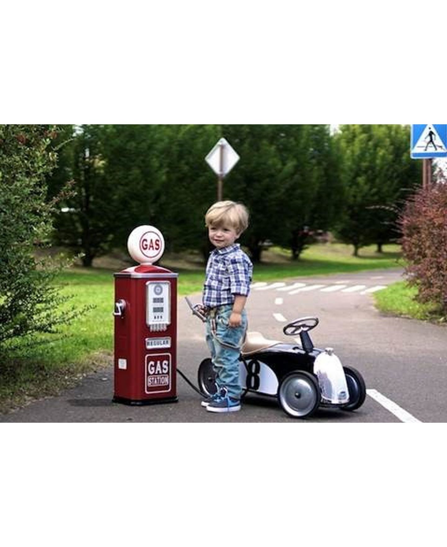Детские игрушки Baghera Vintage Gas Station Functional-Handle Pump, Ages 3+ — фото 7