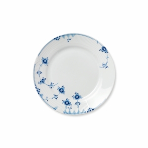 Shop Royal Copenhagen Blue Elements Dinner Plate In Patterned