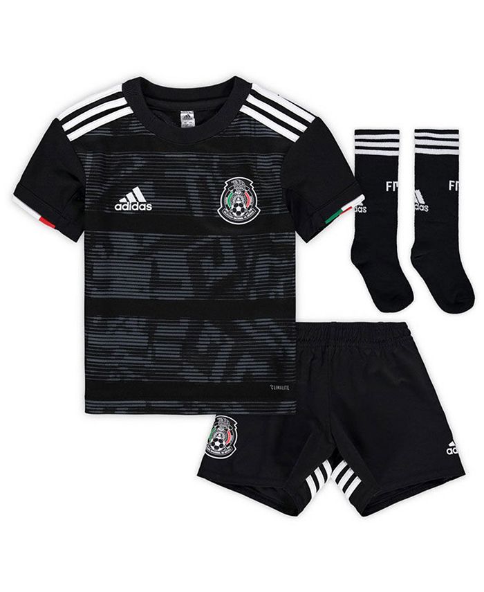 World Cup Soccer Mexico Kids & Youth "Tie Breaker" Tee,  Black, Youth Large(14-16