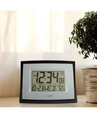 Digital Clock with Indoor Temperature