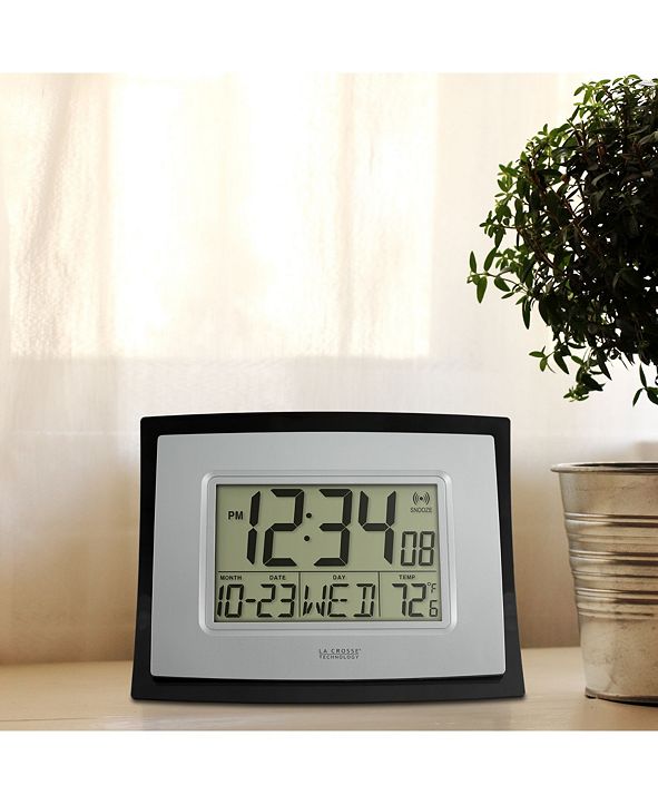 La Crosse Technology Digital Clock with Indoor Temperature & Reviews