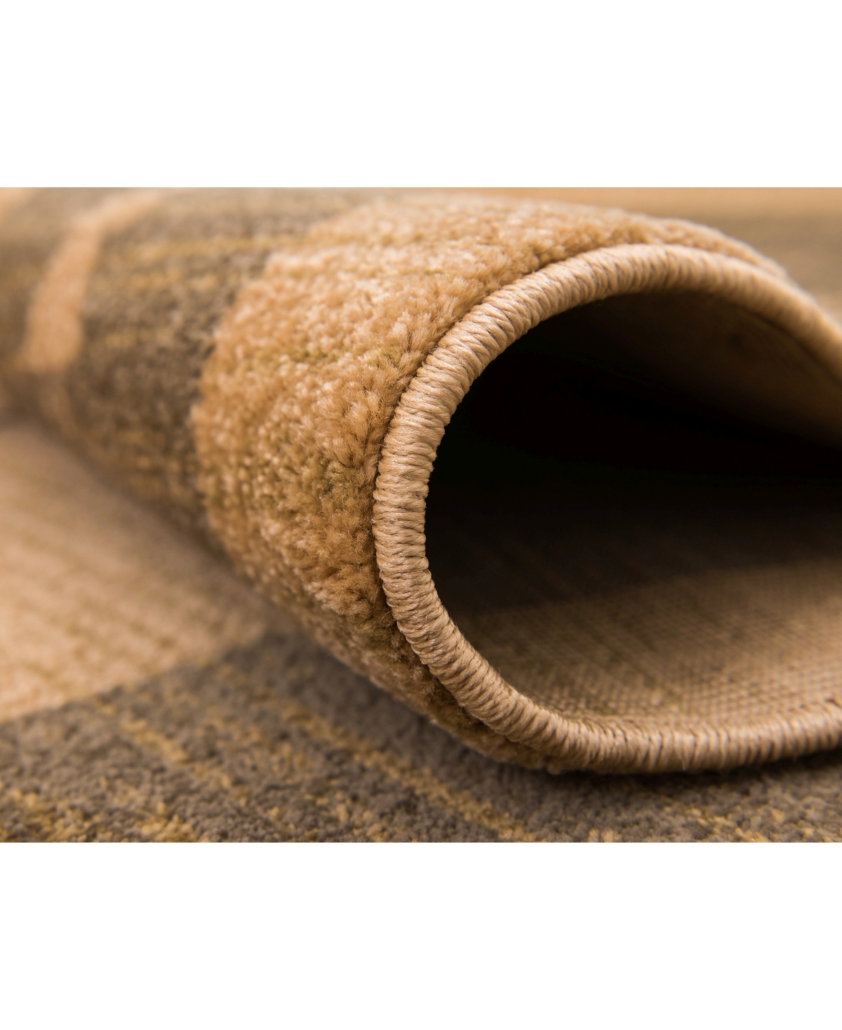 Bayshore Home Ojas Oja1Area Rug - Tan