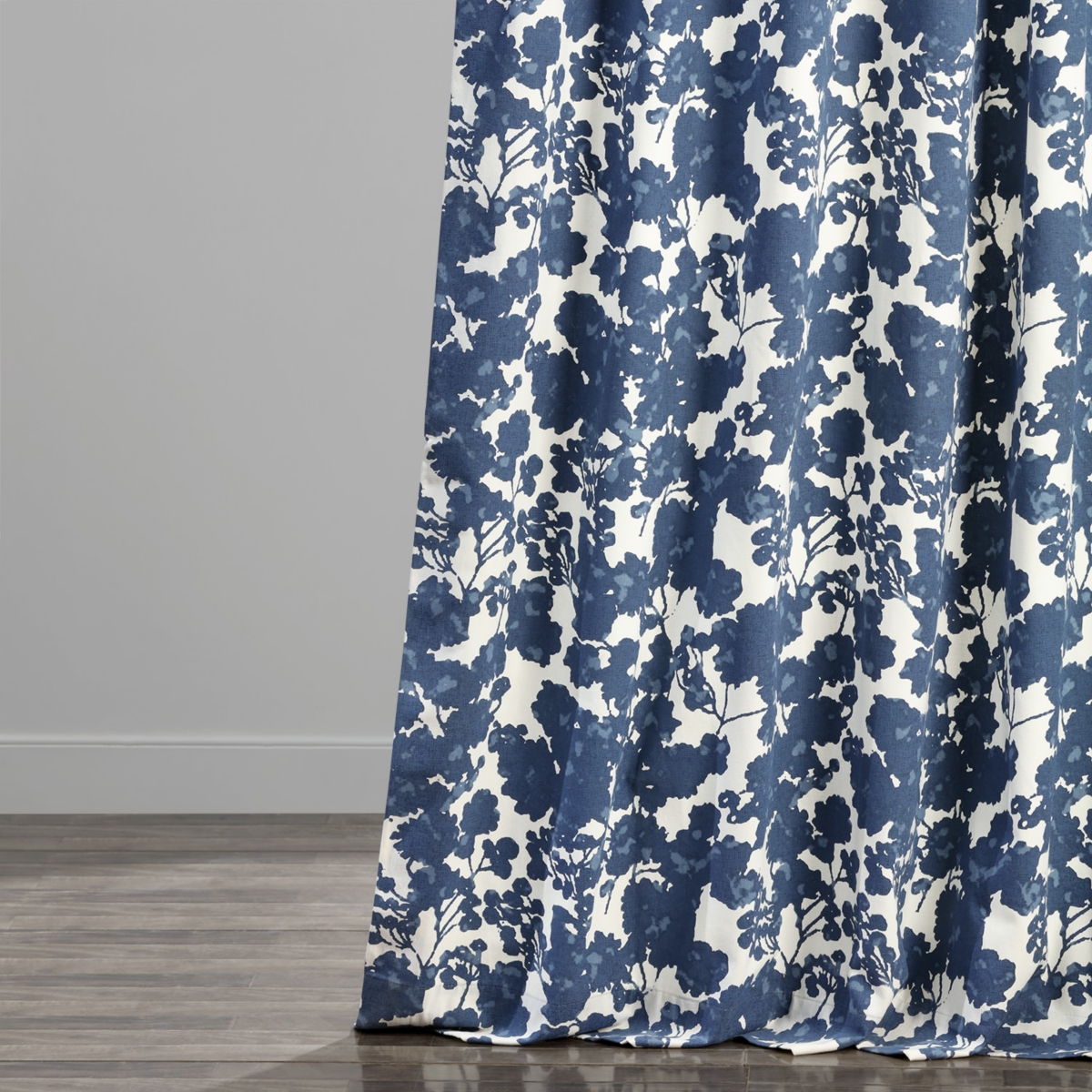 Half Price Drapes Fleur Blue Floral Printed Cotton Room Darkening Curtain