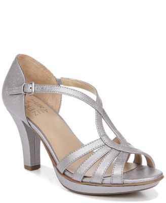 naturalizer daphne platform sandal