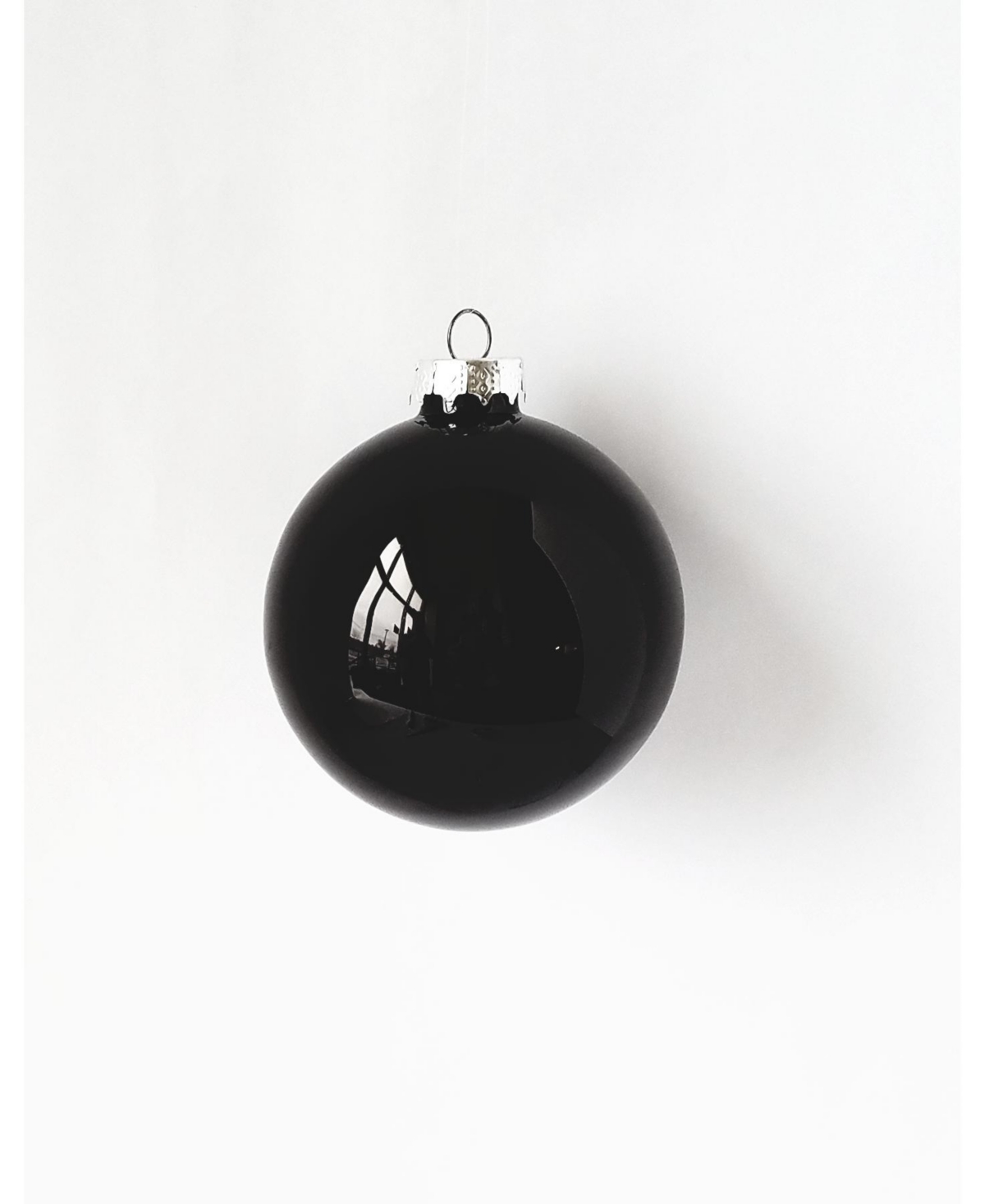 Whitehurst 1.25 Glass Christmas Ornaments - Box of 40