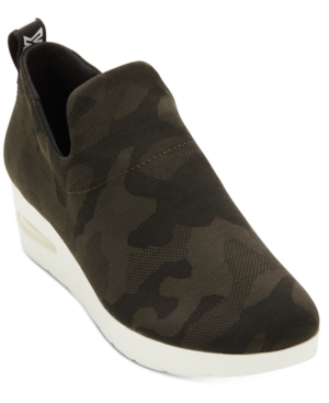 Dkny Angie Slip-On Sneakers, Created for Macy's size 9.5 