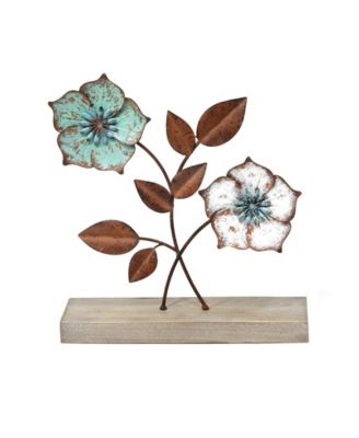 Stratton Home Décor