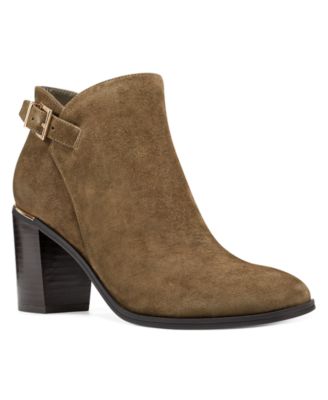 bandolino jerrick