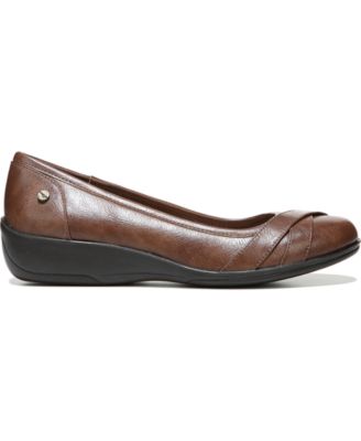 I-Loyal Low Wedge Ballerina Flats
