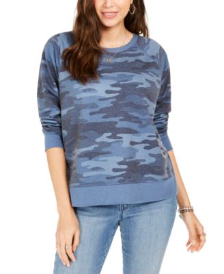 women's blue camo sweatshirt