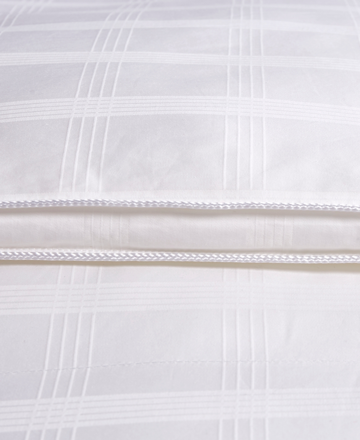 Blue Ridge Duraloft Down Alternative 500 Thread Count Windowpane Comforter