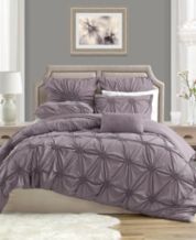 Mauve comforter sale