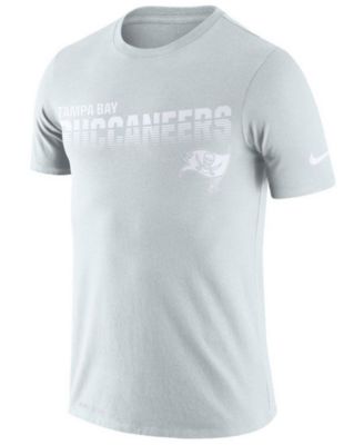 nike buccaneers shirt