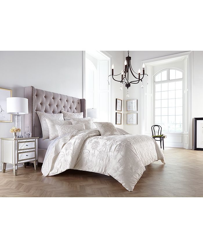 Hotel Collection CLOSEOUT! Classic Jacobean Embroidered Full/Queen