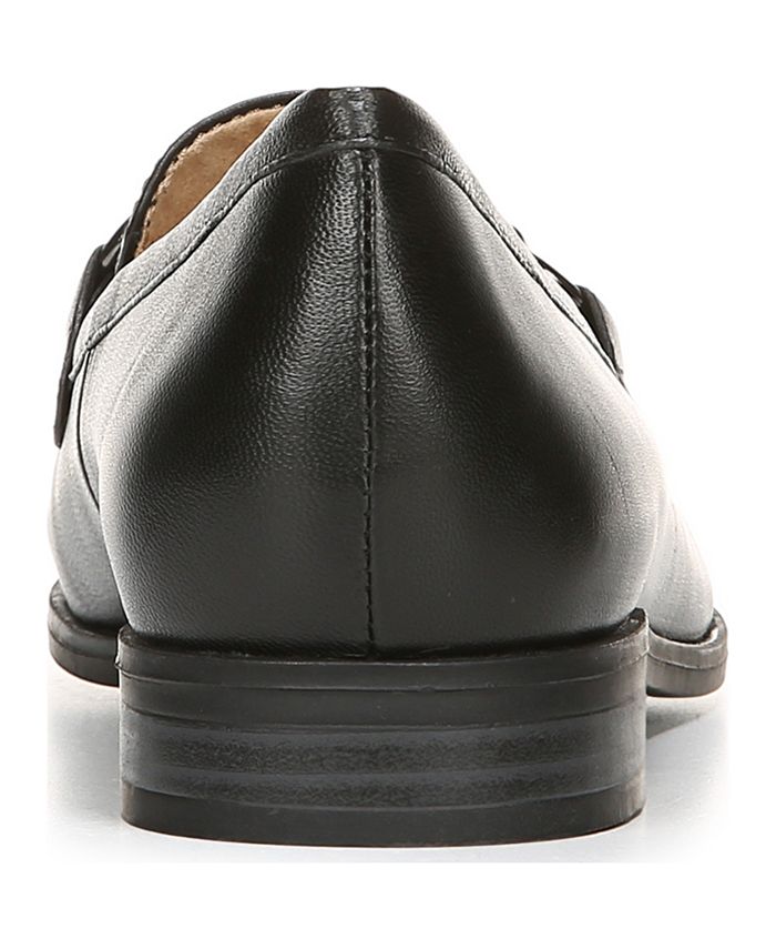 naturalizer macey loafer