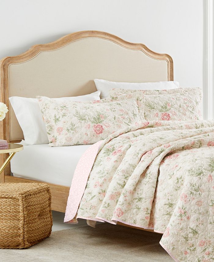 Laura Ashley Breezy Floral King Quilt Set & Reviews Quilts