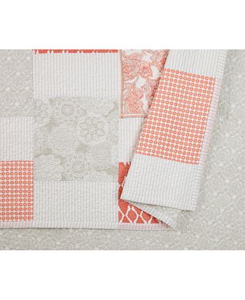 Jessica Simpson - LAGO KING QUILT