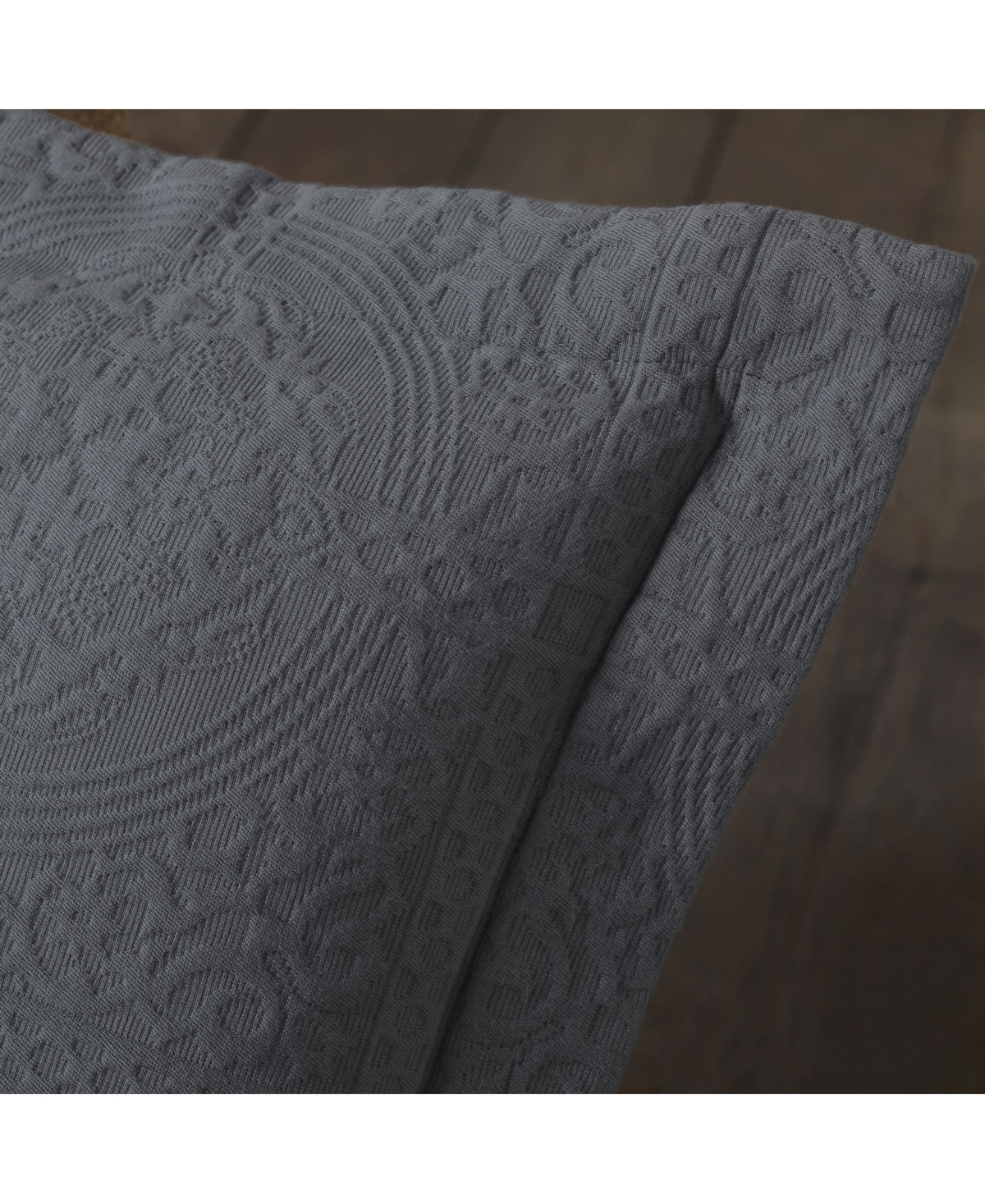 Superior 100% Cotton Fleur De Lis Medallion All-Season 3-Piece Coverlet Set,