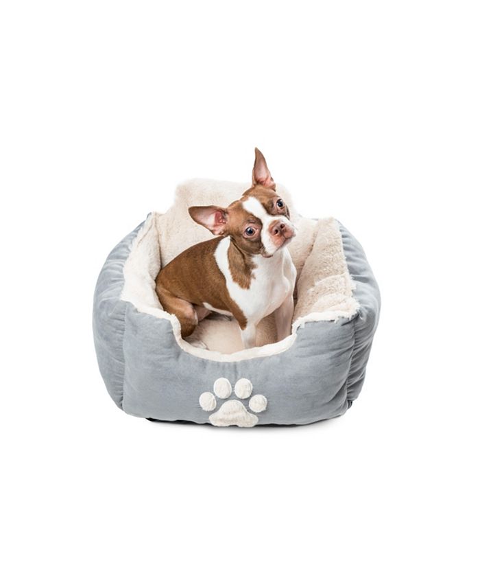 Wags and whiskers dog bed 2025