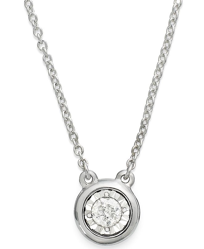 Perry Short Silver Pendant Necklace in Gray Illusion